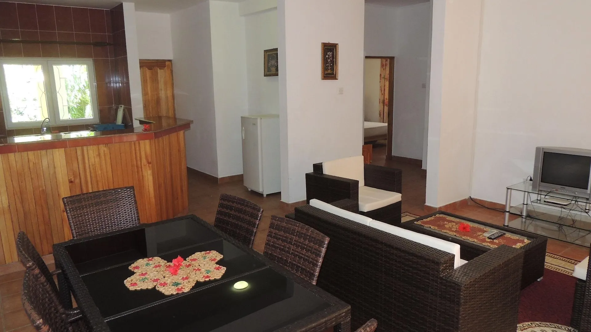 Reef Holiday Apartments Anse aux Pins