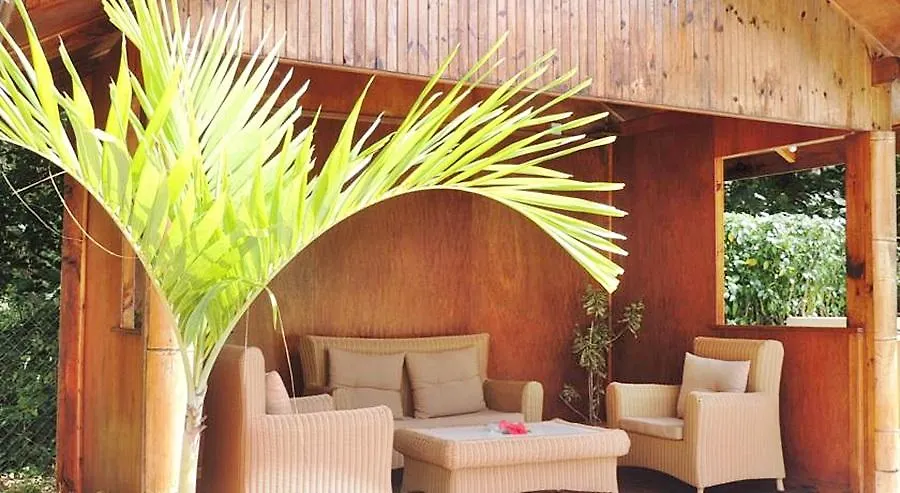 Reef Holiday Apartments Anse aux Pins