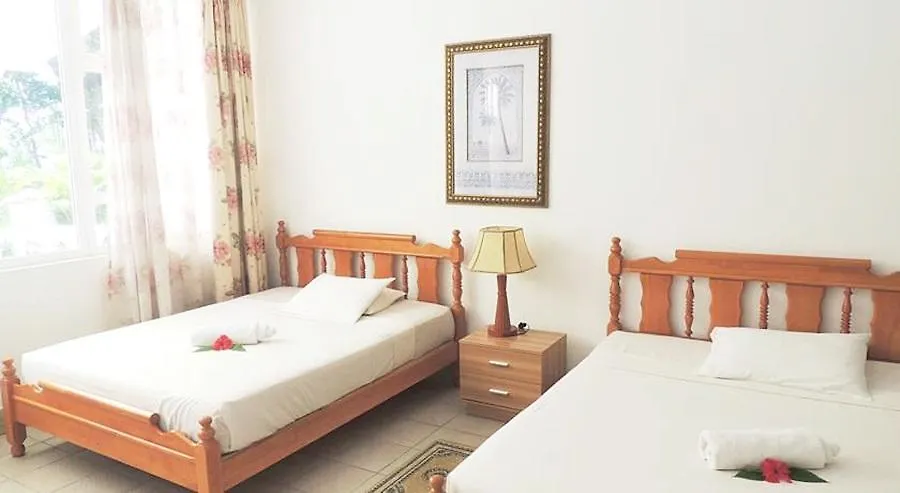 Reef Holiday Apartments Anse aux Pins