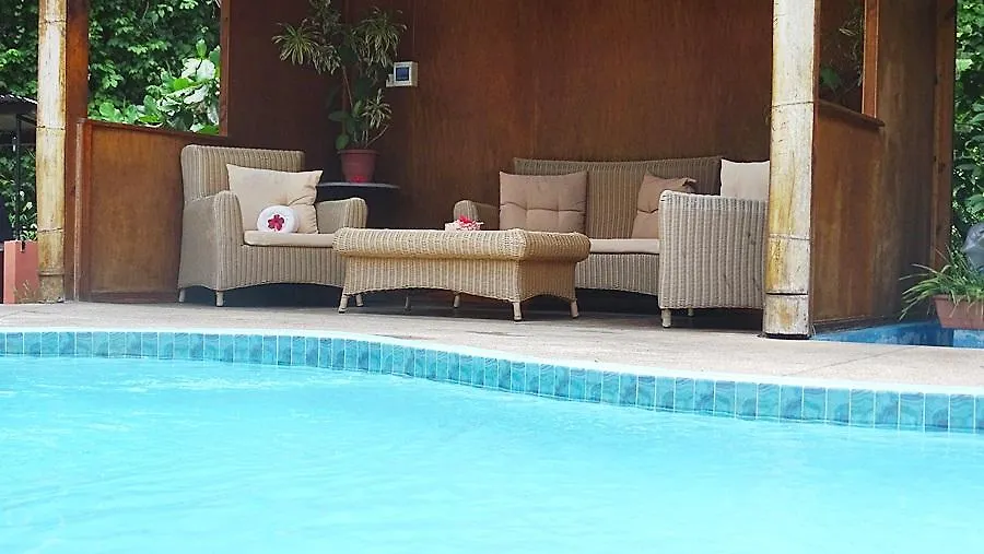 Reef Holiday Apartments Anse aux Pins