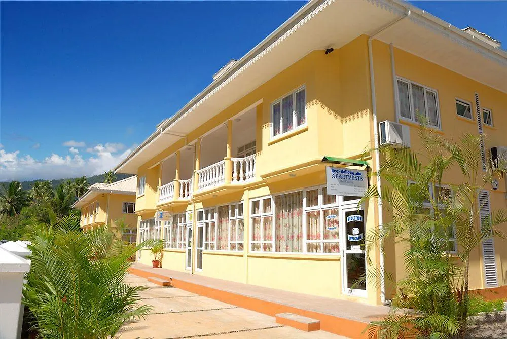 Reef Holiday Apartments Anse aux Pins Seychellen