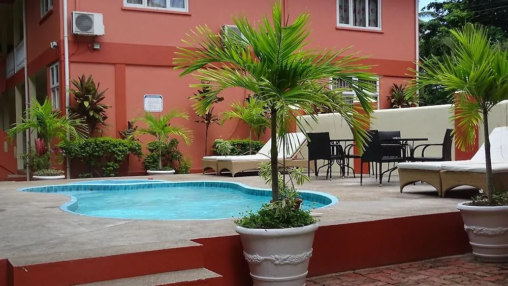 Reef Holiday Apartments Anse aux Pins